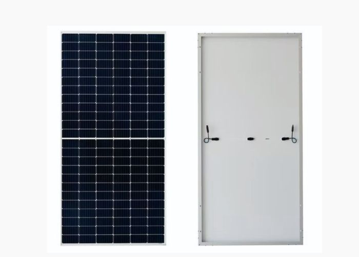 585W Solar Panel
